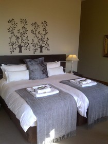 Farmers Folly Guest House