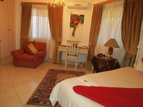 Kleineweide Guest House