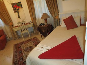Kleineweide Guest House