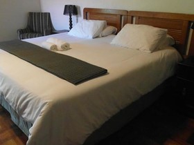 Kniff Un Gaffel Guest House