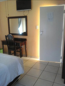Ko-iketla Guesthouse
