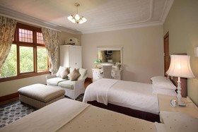 Shani Guest House