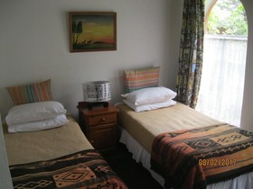 Treetops & Treats Guest House