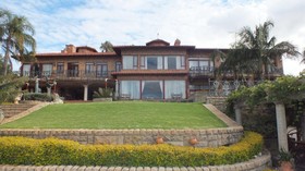Apogee Boutique Hotel & Spa