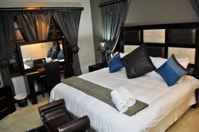 Waterfalls Boutique Hotel