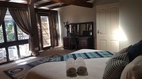 Waterfalls Boutique Hotel