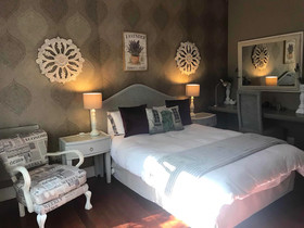 Waterhouse Guest Lodge in Muckleneu