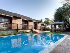 Wild Peach Inn