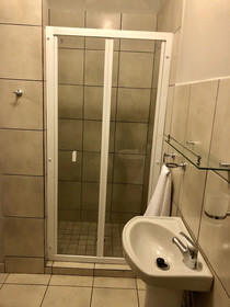 Dossa Guest House