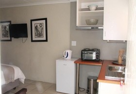 Kayamina Guesthouse