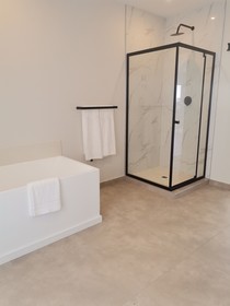 MINT Apartments Greenside