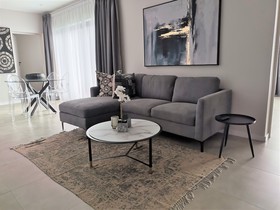 MINT Apartments Greenside