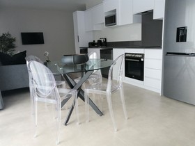 MINT Apartments Greenside