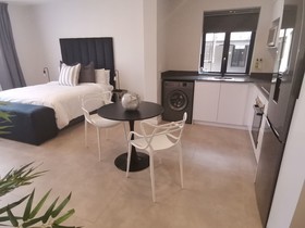 MINT Apartments Greenside