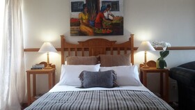 Chez Esme Guest House
