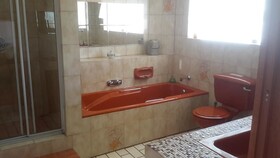 Chez Esme Guest House