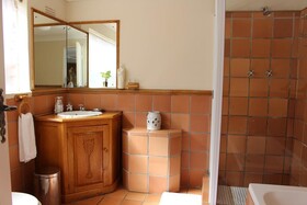 Chez Esme Guest House