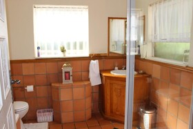 Chez Esme Guest House