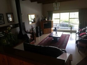 Chez Esme Guest House