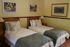 Chez Esme Guest House