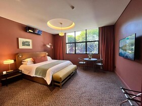 Home Suite Hotels Bristol