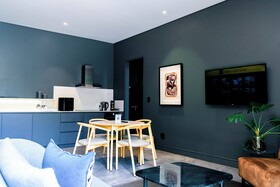 Home Suite Hotels Bristol