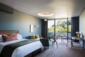 Home Suite Hotels Bristol