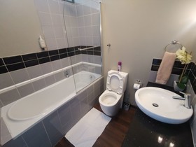 Easy Stay - The Vantage Rosebank