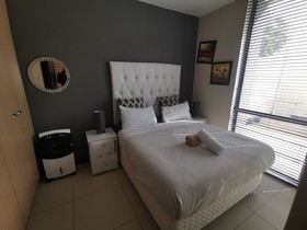 Easy Stay - The Vantage Rosebank