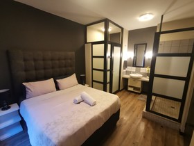 Easy Stay - The Vantage Rosebank