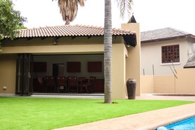 Letsatsing Lodge