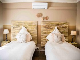 Mziki Safari Lodge