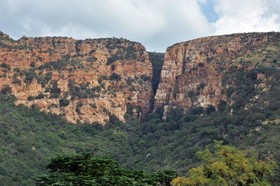 Safari Lodge, Hotel & Convention Centre
