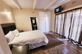 Wampex Guest House Rustenburg