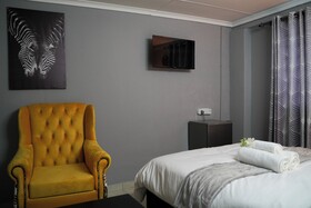 Aqua Guest House