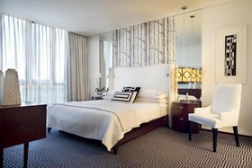 DAVINCI Hotel and Suites