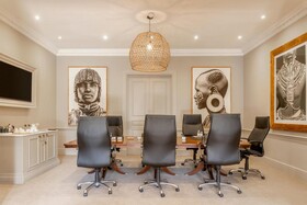 Fairlawns Boutique Hotel & Spa