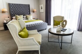Fairlawns Boutique Hotel & Spa