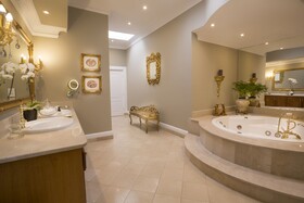 Fairlawns Boutique Hotel & Spa