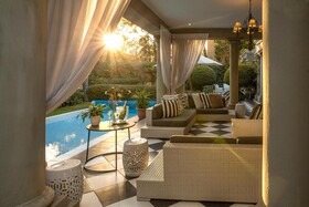 Fairlawns Boutique Hotel & Spa