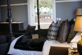 Fairlawns Boutique Hotel & Spa