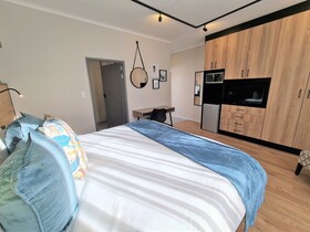 MINT Hotel 84 On Katherine