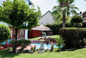 Mizizi House of Sandton Bed and Breakfast