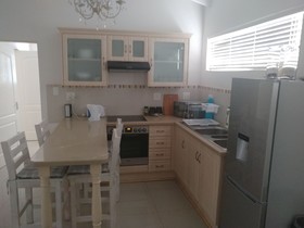 Pepper Tree Bed & Breakfast