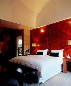 Ten Bompas Hotel