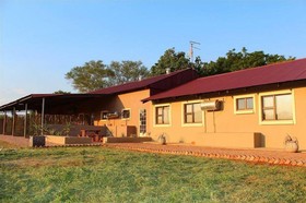 Paradise Lodge