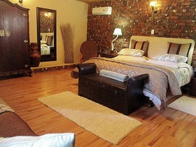 Valley Bushveld Country Lodge