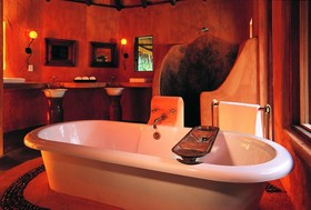 Pondoro Game Lodge