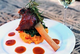 Pondoro Game Lodge