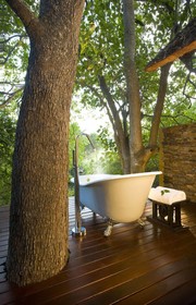 Pondoro Game Lodge